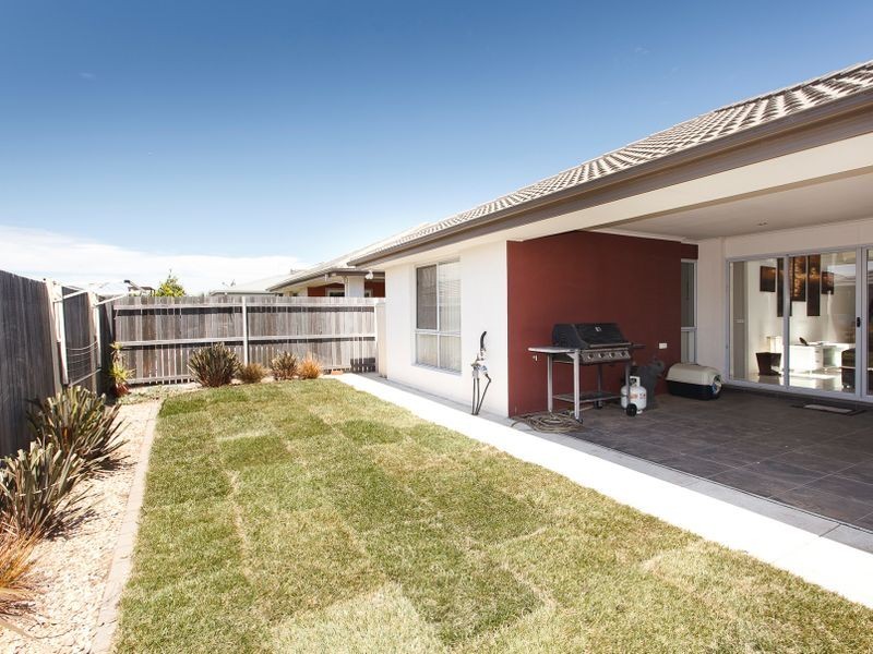 7 Nancy Cato Street, Franklin ACT 2913