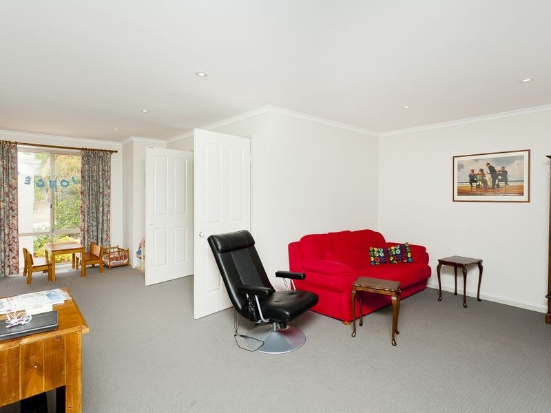 14/53 Derrington Crescent, Bonython ACT 2905