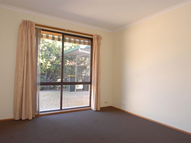 18 Feint Street, Conder ACT 2906