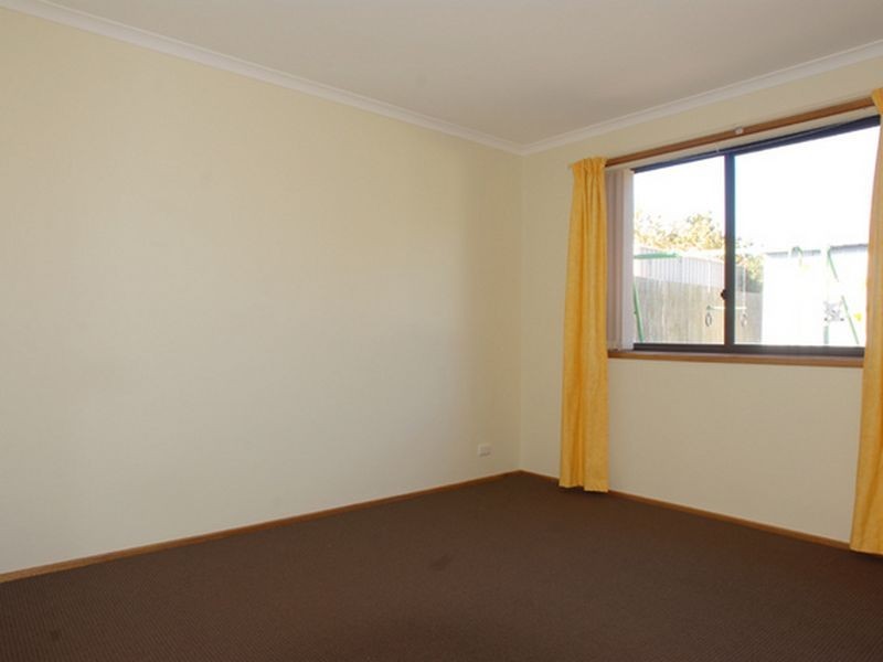 18 Feint Street, Conder ACT 2906