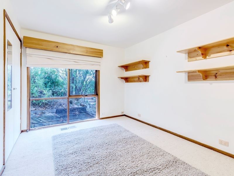 95 Jackie Howe Crescent, Macarthur ACT 2904