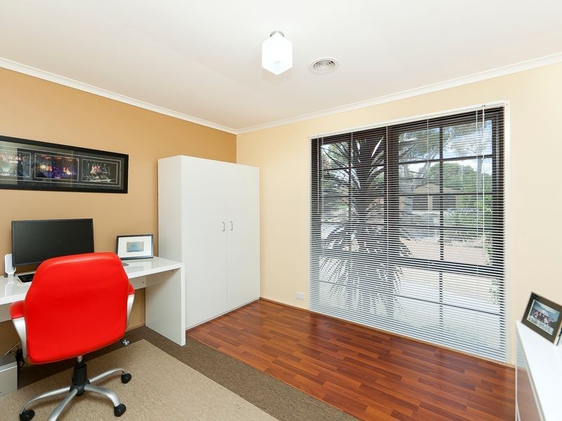 4 Tepper Circuit, Kambah ACT 2902