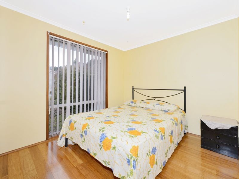 3/8 Wilson Crescent, Banks ACT 2906