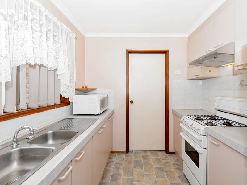 3/8 Wilson Crescent, Banks ACT 2906