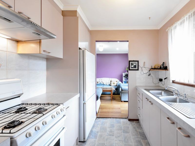3/8 Wilson Crescent, Banks ACT 2906