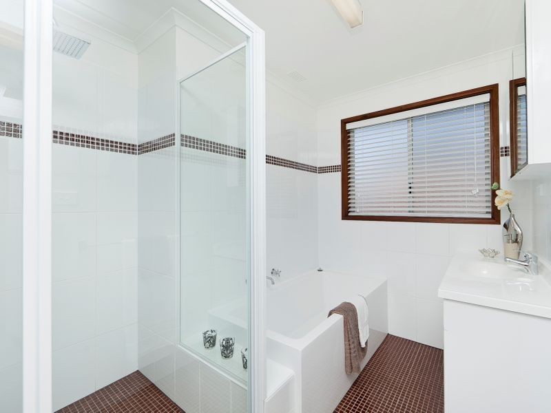 19 Clive Steele Avenue, Monash ACT 2904