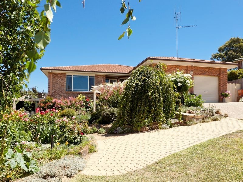 11 Marilyn Place, Queanbeyan NSW 2620