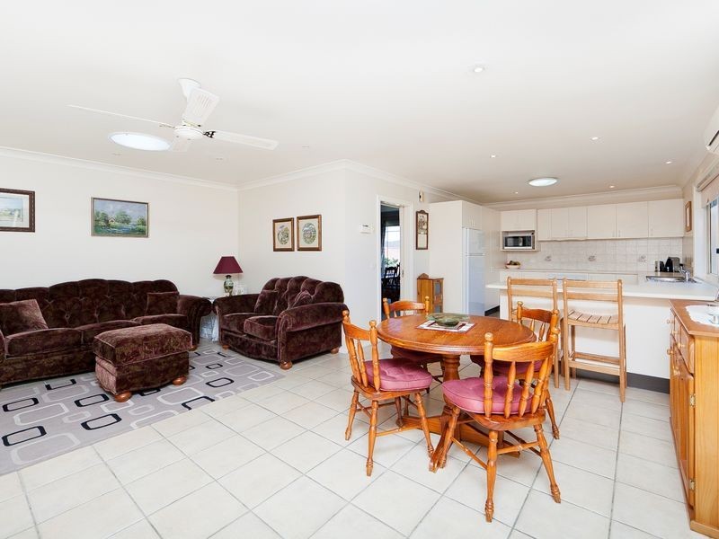 11 Marilyn Place, Queanbeyan NSW 2620