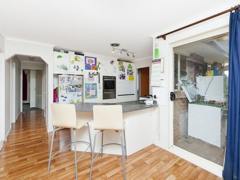 16 Menzies Court, Banks ACT 2906