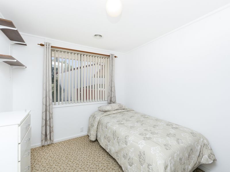18 Cutbush Street, Kambah ACT 2902