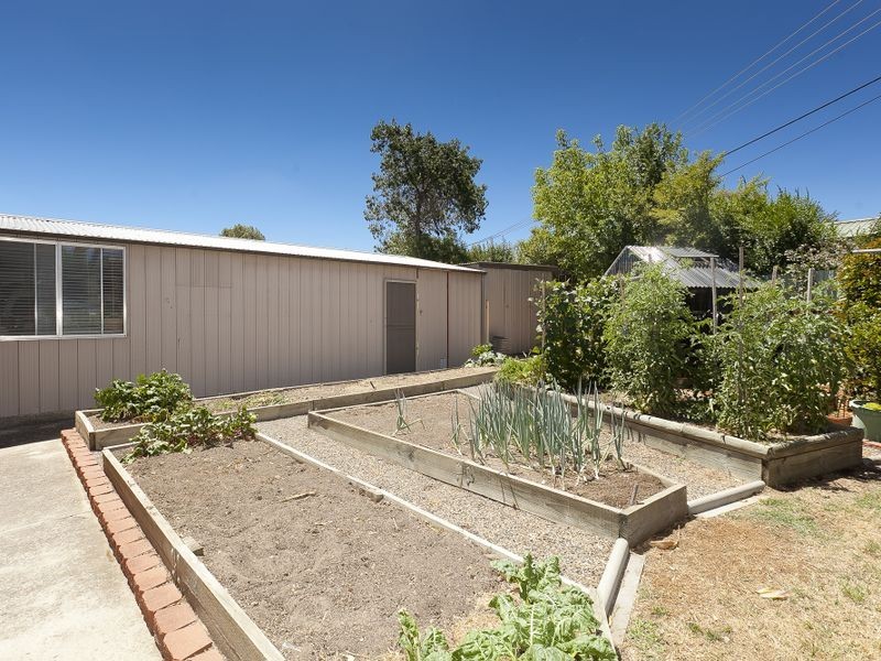 18 Cutbush Street, Kambah ACT 2902