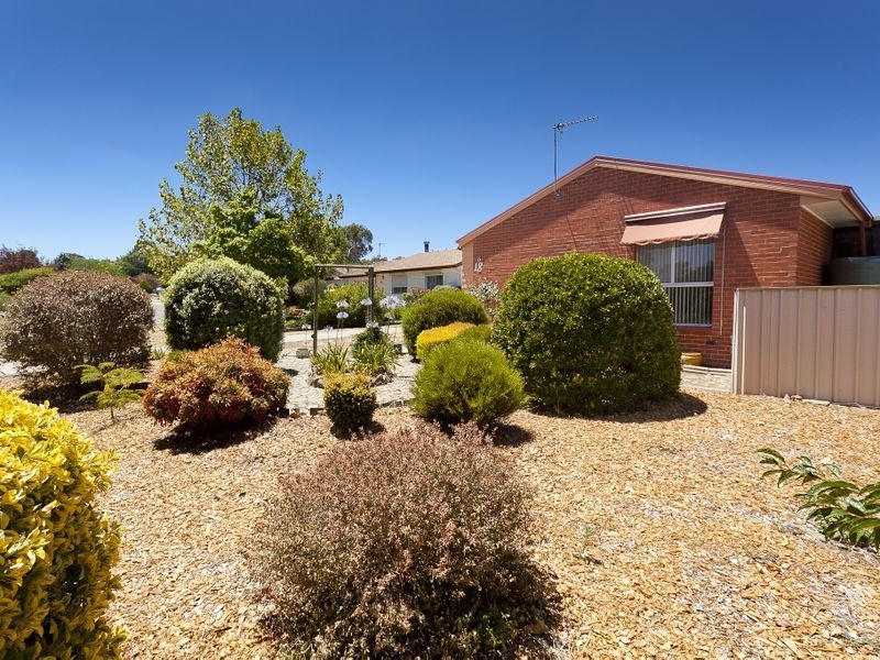 18 Cutbush Street, Kambah ACT 2902