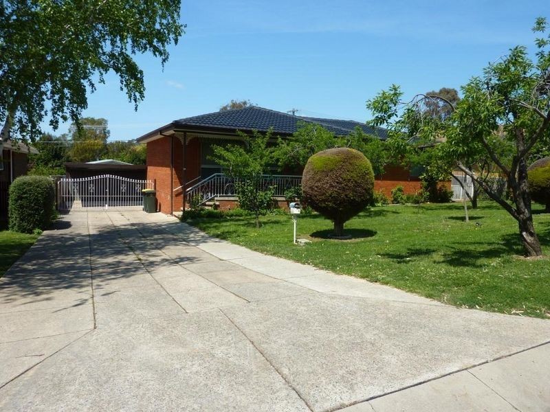 11 Twynam Street, Holder ACT 2611