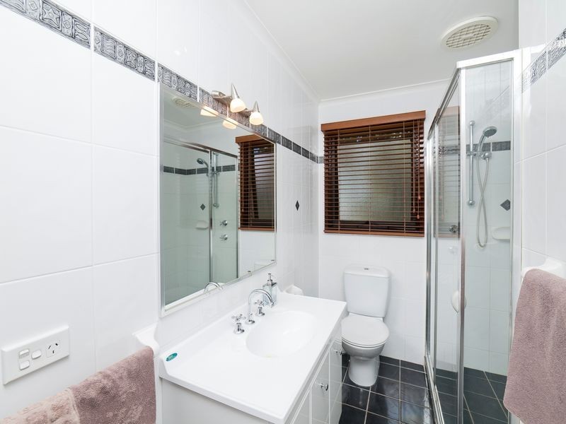9 Wray Place, Gowrie ACT 2904
