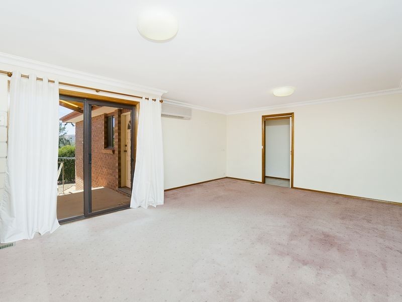 15 Hadleigh Circuit, Isabella Plains ACT 2905