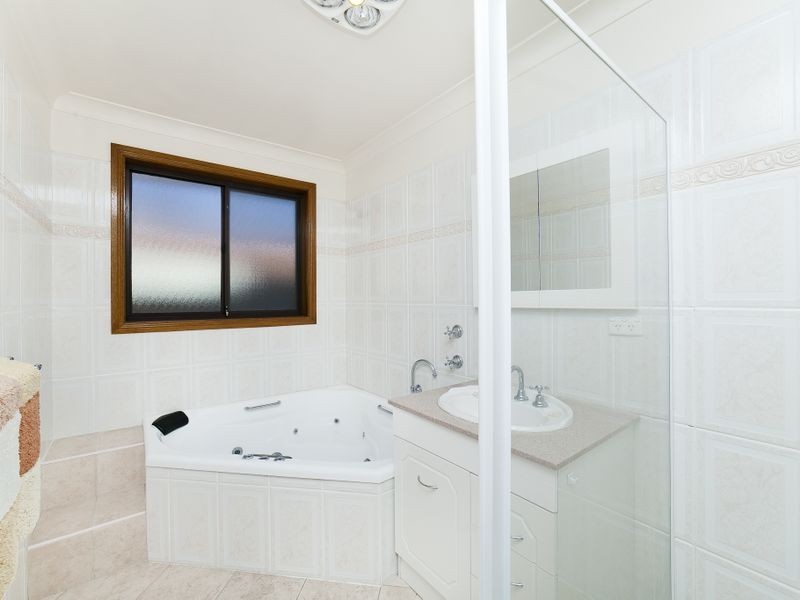 15 Hadleigh Circuit, Isabella Plains ACT 2905