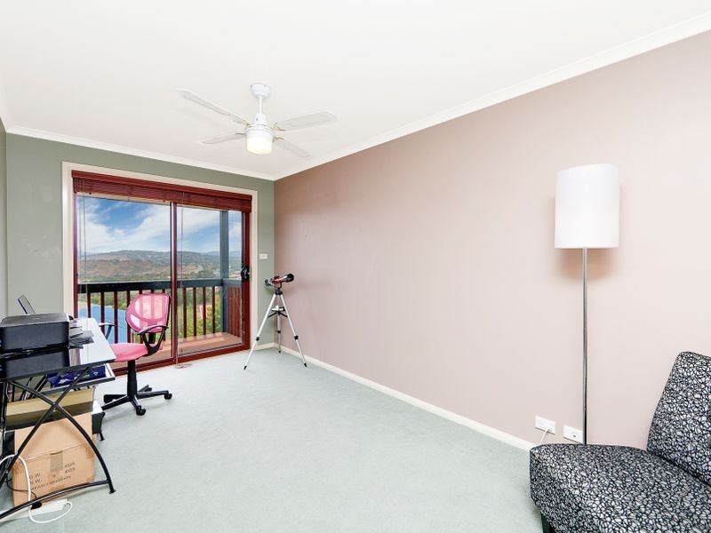 9 Staunton Place, Gordon ACT 2906