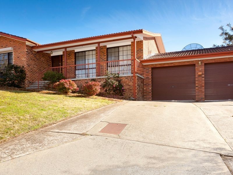 12 Casey Crescent, Calwell ACT 2905
