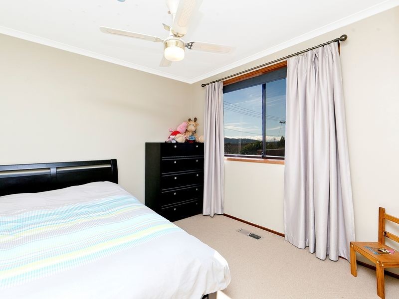 12 Casey Crescent, Calwell ACT 2905