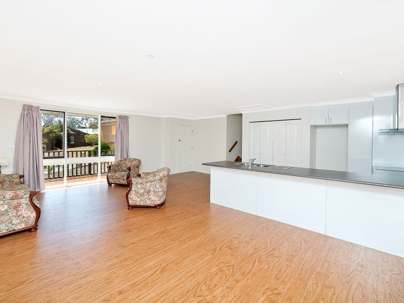 8 Harland Place, Flynn ACT 2615