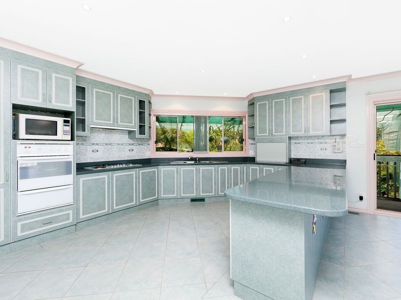 6 Sparkes Close, Fadden ACT 2904
