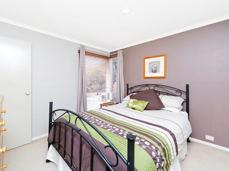 8 Hadleigh Circuit, Isabella Plains ACT 2905