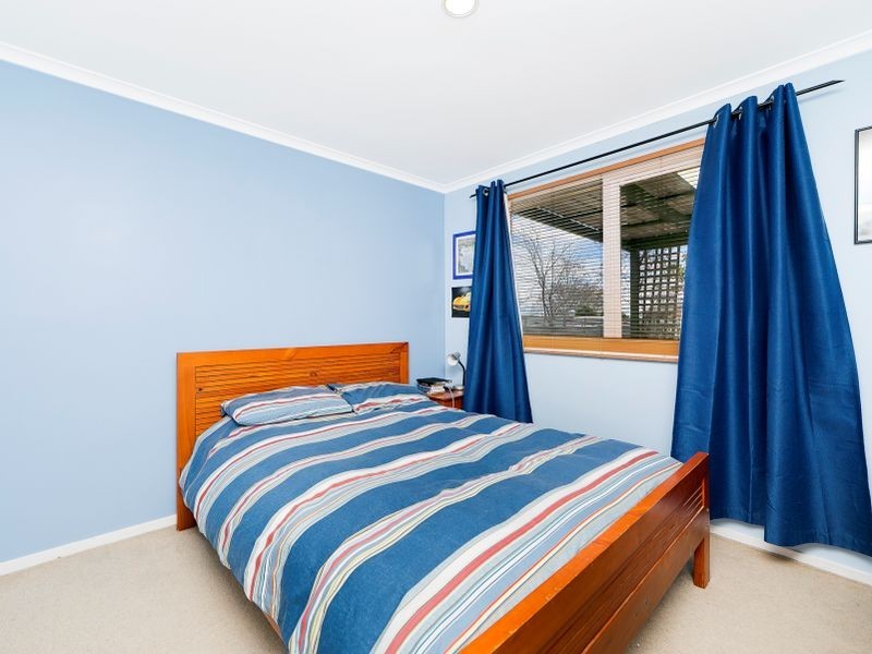 8 Hadleigh Circuit, Isabella Plains ACT 2905