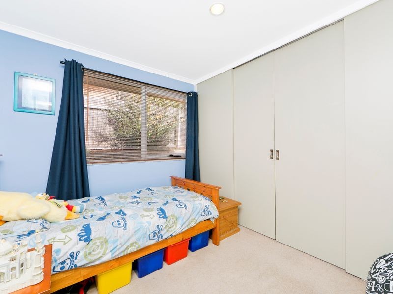 8 Hadleigh Circuit, Isabella Plains ACT 2905