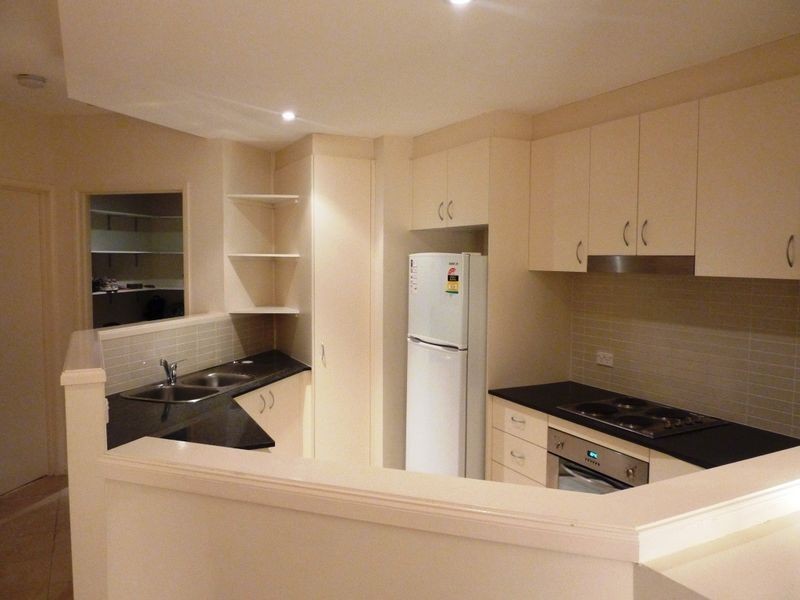 25/2 Eileen Good Street, Greenway ACT 2900