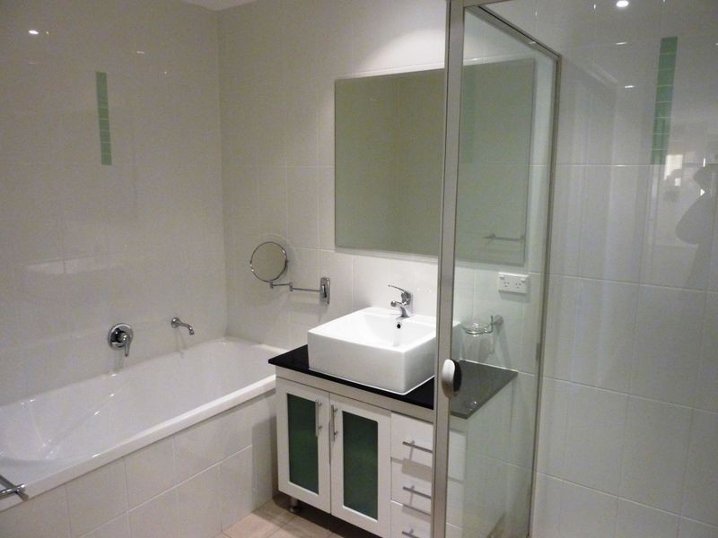 25/2 Eileen Good Street, Greenway ACT 2900