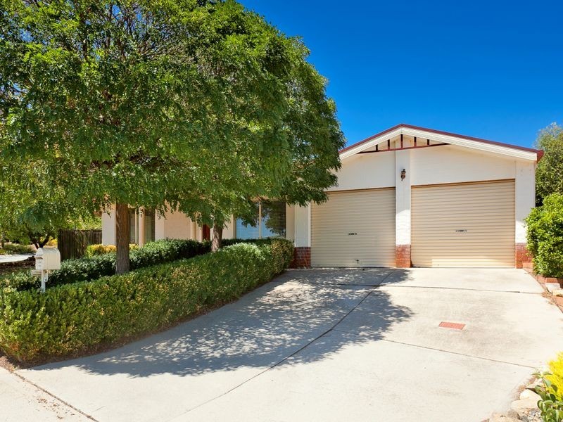 95 James Smith Circuit, Conder ACT 2906