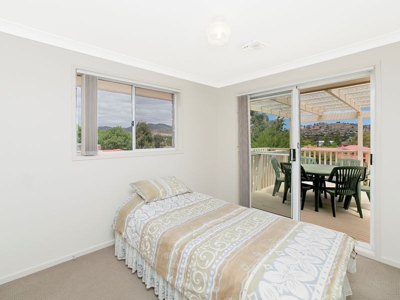 30 Fingleton Crescent, Gordon ACT 2906