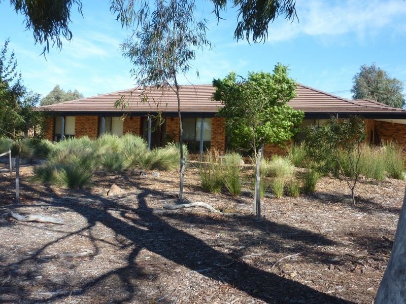 6 Bews Place, Bonython ACT 2905