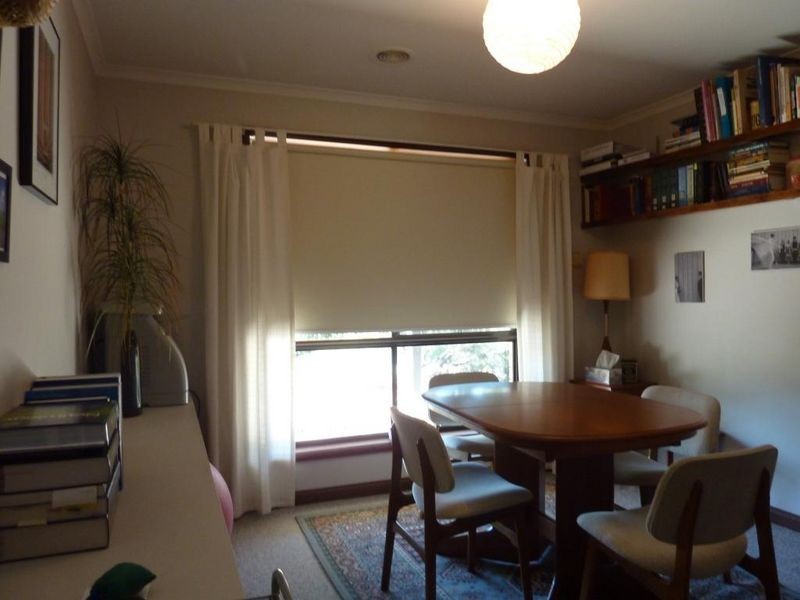 6 Bews Place, Bonython ACT 2905