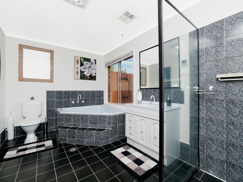 21 Hingston Place, Bonython ACT 2905