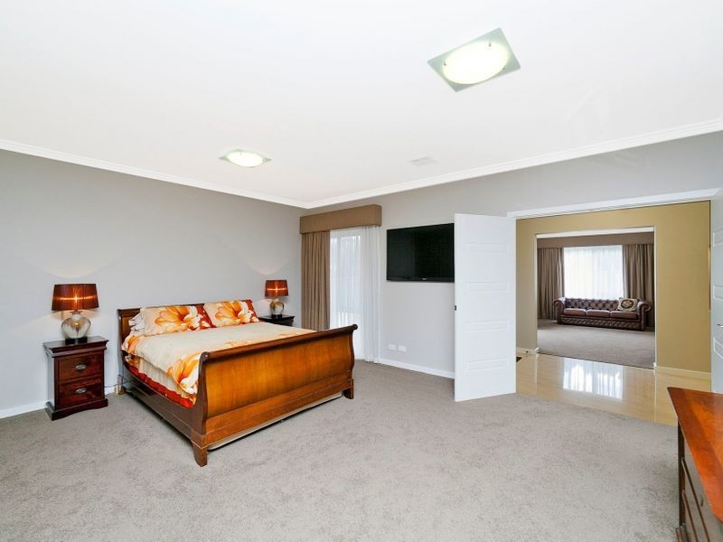 11 Stillwell Place, Mawson ACT 2607