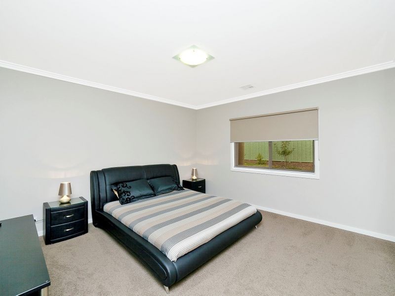 11 Stillwell Place, Mawson ACT 2607