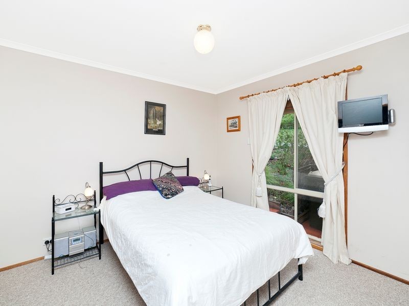 7 McVilly Close, Gordon ACT 2906