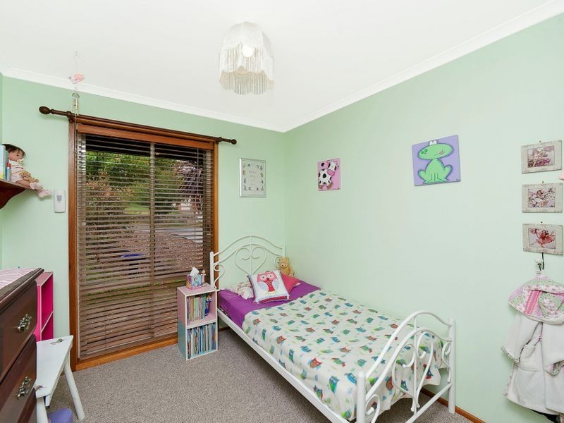 7 McVilly Close, Gordon ACT 2906