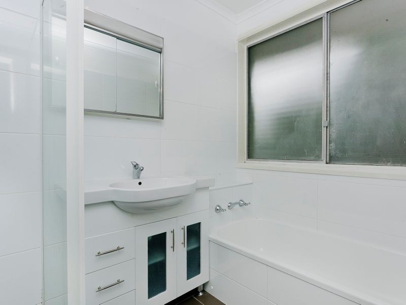 41 Blackwood Terrace, Holder ACT 2611