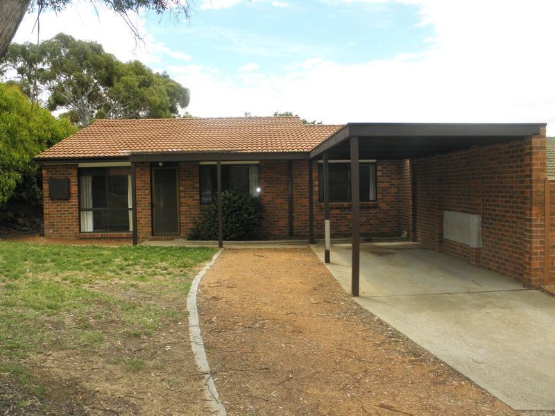 1 Moloney Close, Calwell ACT 2905