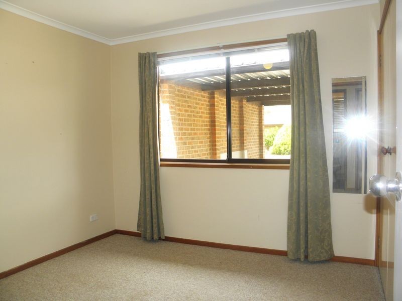 1 Moloney Close, Calwell ACT 2905