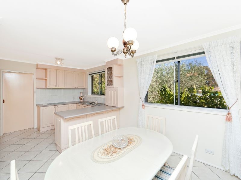 4 Pring Place, Latham ACT 2615