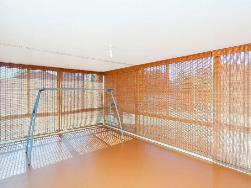 6 Beaufort Retreat, Gordon ACT 2906