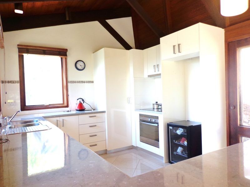 2 Hopkins Street, Weston ACT 2611