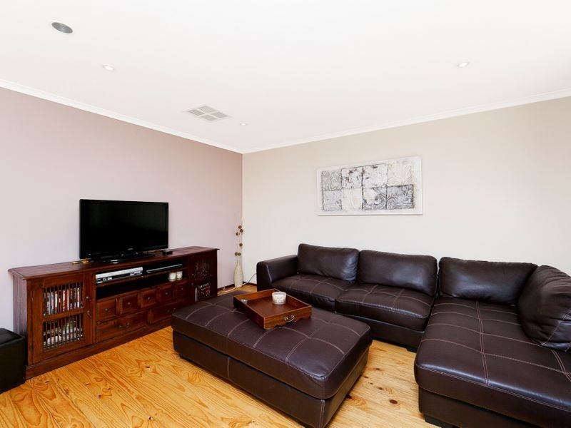 7 Myles Close, Calwell ACT 2905