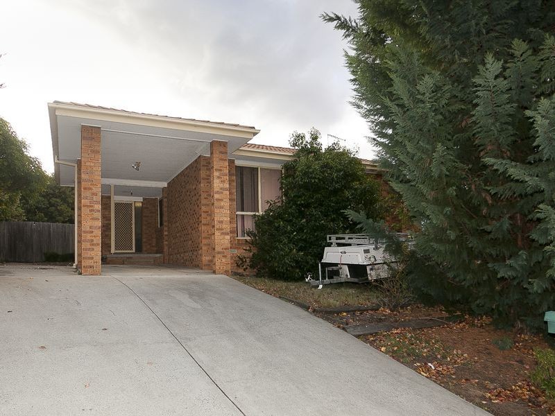 10A Hickenbotham Street, Gordon ACT 2906