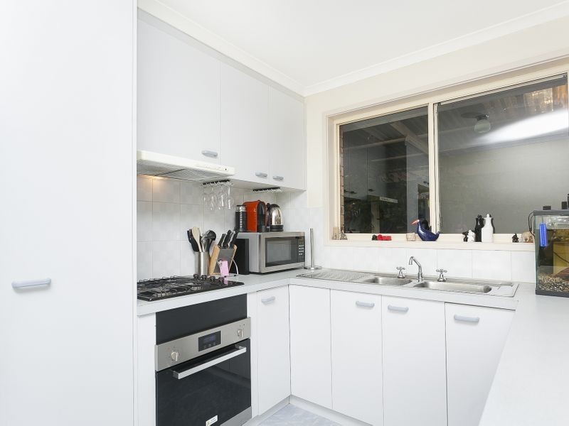 10A Hickenbotham Street, Gordon ACT 2906