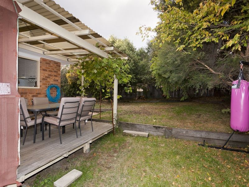 10A Hickenbotham Street, Gordon ACT 2906