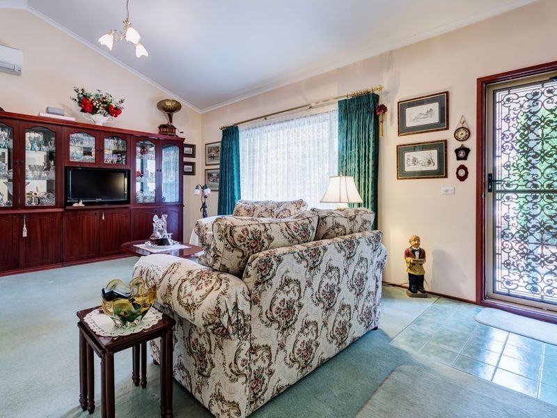 14 Pennington Crescent, Calwell ACT 2905